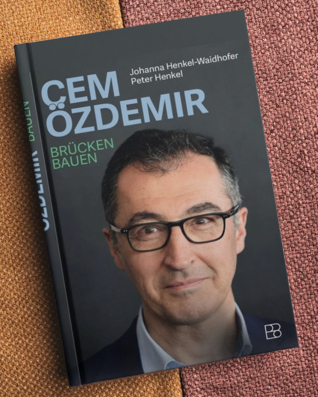 Lesung & Gespräch: "Cem Özdemir - Brücken bauen"